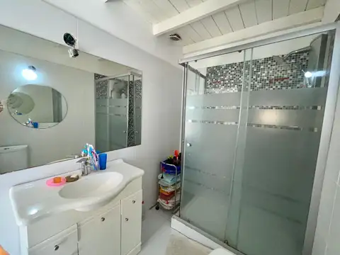 Depto Tipo Casa en Venta con 1 cocheras