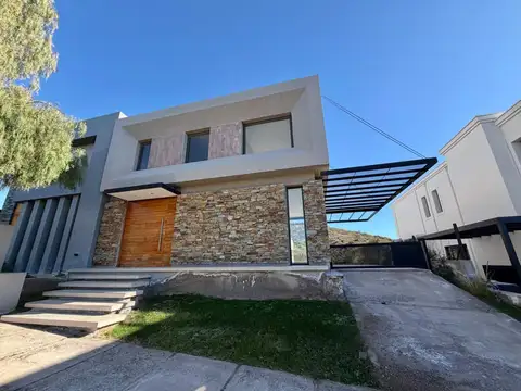 Casa en Venta en Sección 10 Residencial Los Cerros, Mendoza