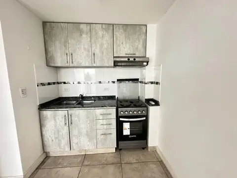 Departamento en Alquiler con 1 cochera