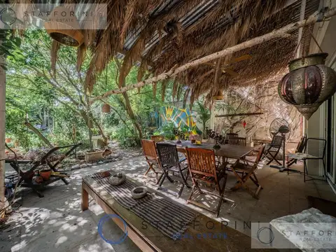 Casa de 9 ambientes 5 baños completos, doble dep. Jardín y pileta Belgrano
