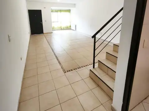 Casa en Alquiler en Boulogne, USD 1.500