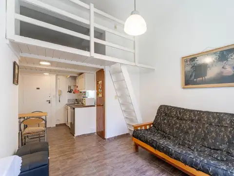 Monoa con altillo venta Excelente renta RETIRO