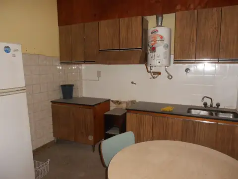 Depto Tipo Casa 3 ambientes con 1 baño