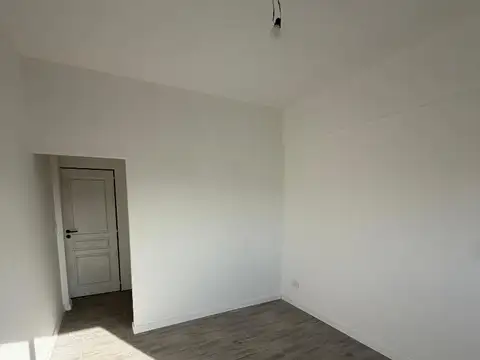 Departamento en Alquiler en Villa Luzuriaga, $ 600.000