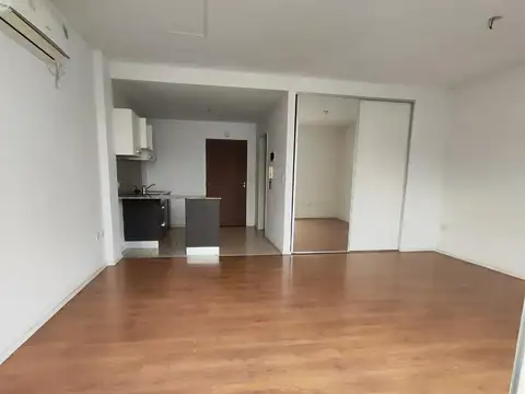 Departamento en Alquiler en Boedo, $ 700.000