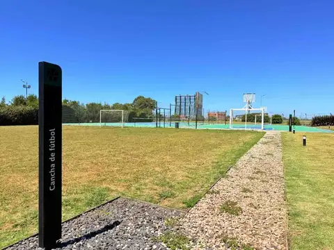 Terreno en Venta de 716,0 m2
