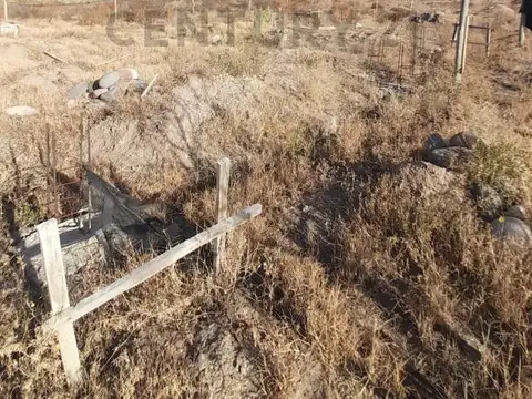 Terreno en Venta 14  mts Fondo