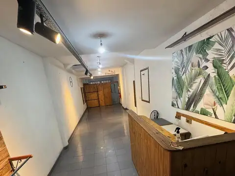 Amplio Local Borges 2428