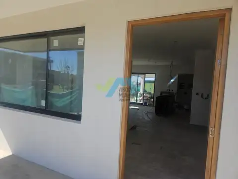 Casa en Alquiler de 3 dormitorios