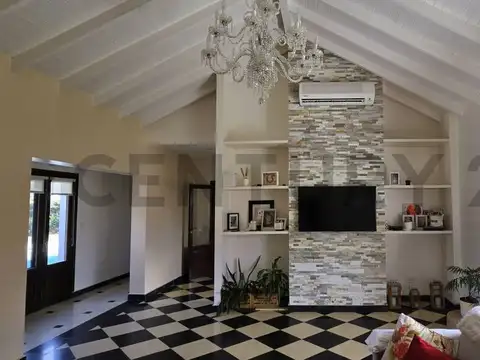 Casa en Venta de 4 dormitorios