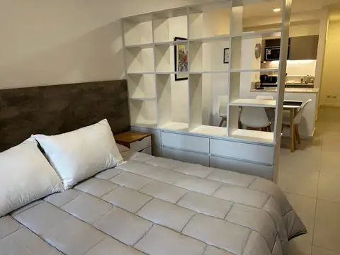 Departamento en Alquiler en Colegiales, USD 750