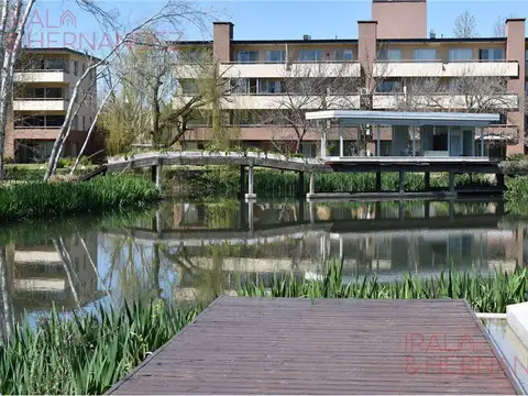 Av. Champagnat al 1200