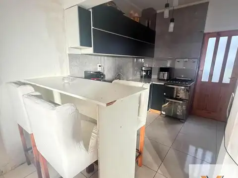 Casa en Venta - 4 Dormitorios 2 Baños - 150mts - Mar Del Plata