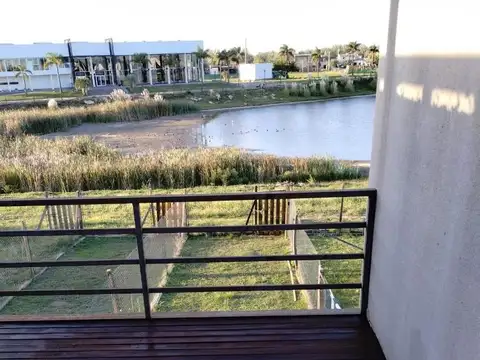 Duplex dos dormitorios en Tierra de Sueños 3