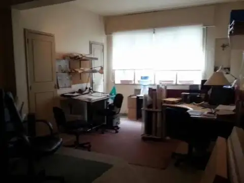 Oficina en Venta al Norte