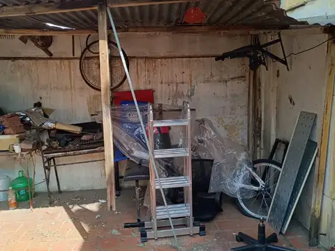 Depto Tipo Casa en Venta 60 años