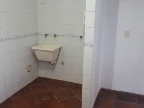 Depto Tipo Casa en Alquiler al Sureste