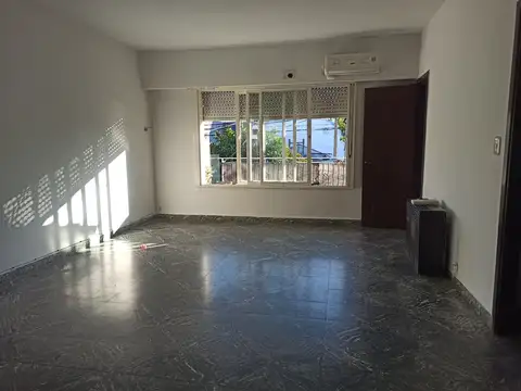 MONTEAGUDO 2700, Piso 1