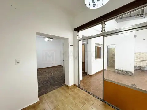 Depto Tipo Casa 2 ambientes con 1 baño