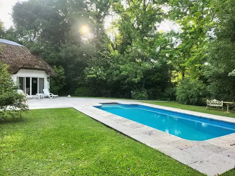 Casa en venta en el Golf Club Argentino, Jose C Paz - 3 Ambientes