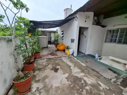 Depto Tipo Casa en Venta en Villa Martelli, USD 135.000