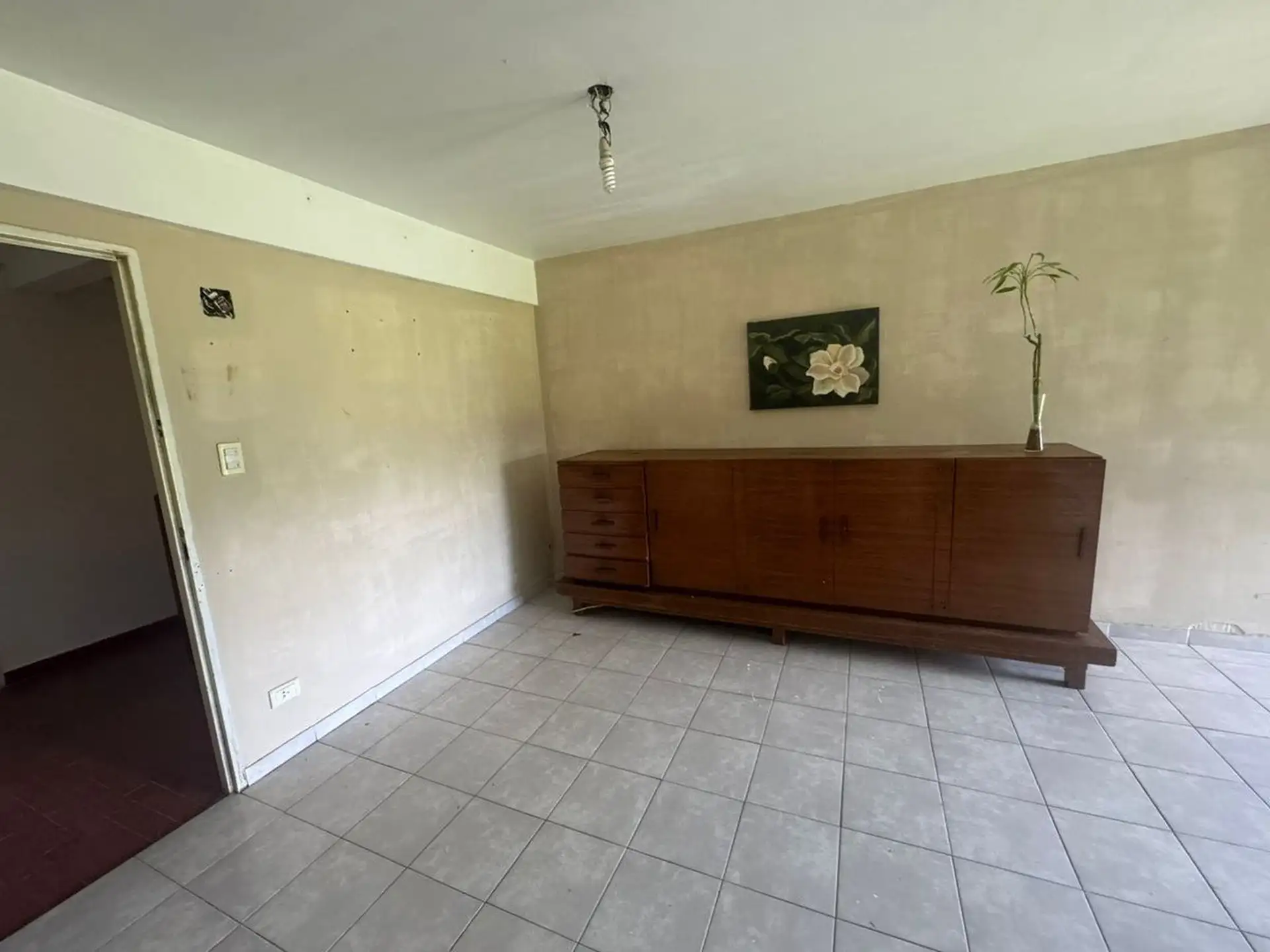 Departamento 3 ambientes al contrafrente – Zona Constitución