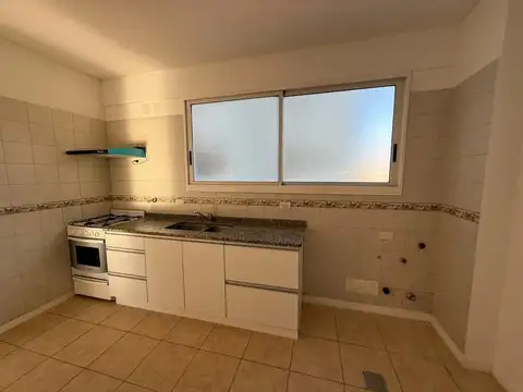 Departamento en Alquiler con 1 cocheras