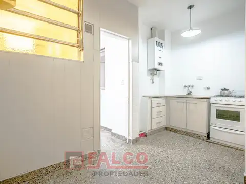 Departamento en Venta en Flores, USD 110.000