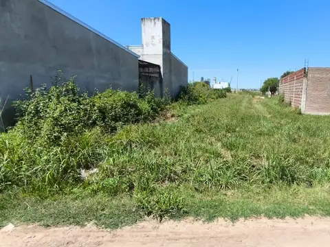 VENTA DE 2 LOTES CONTINUOS 