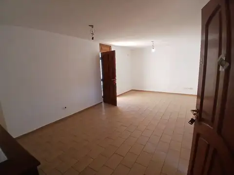 Las Retamas 300