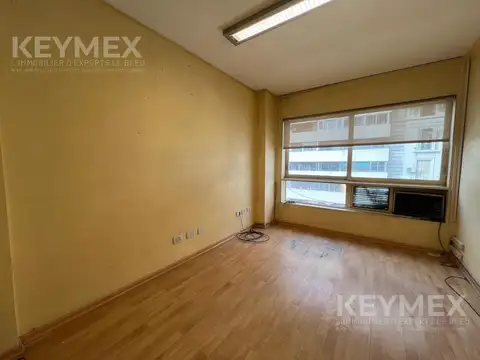 Oficina en  alquiler 4 ambientes 