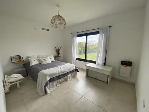 Casa en Venta en Pilar del Este - San Ramon, USD 163.500
