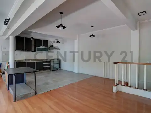 Depto Tipo Casa 3 ambientes con 1 baño