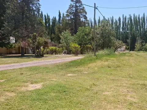 ALQUILER de casa de 2 dormitorios en Cipolletti.