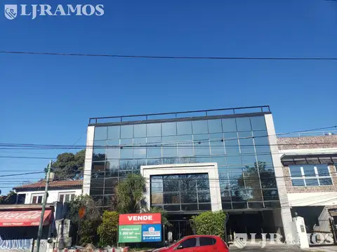 Edificio Comercial de 1.000 m2 en venta en San Isidro