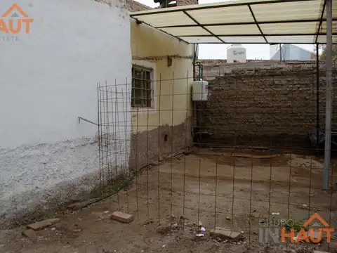Casa en Venta con 5 cocheras