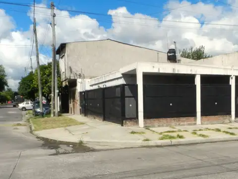 Maestra Salinas 4600