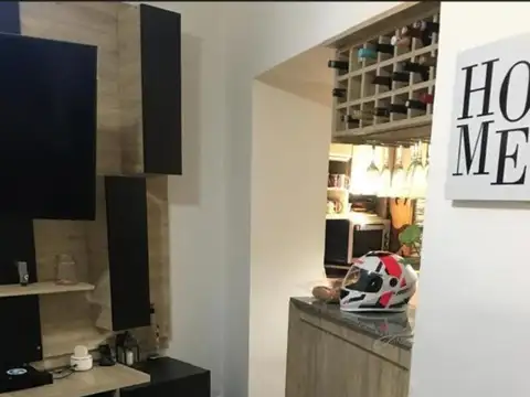 Depto Tipo Casa 4 ambientes con 2 baños