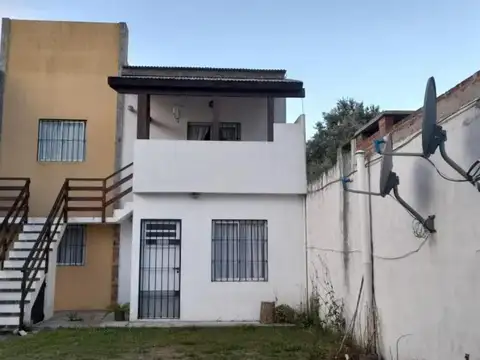 Dúplex en venta - 2 Dormitorios 1 Baño - Santa Teresita
