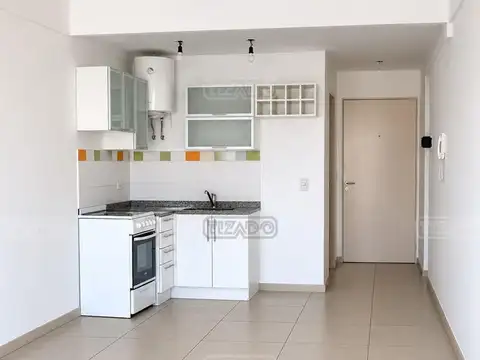 Departamento en Alquiler en Monserrat, $ 700.000