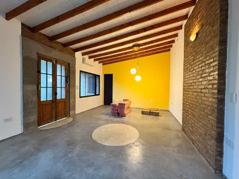 CASA EN VENTA 5 DORMITORIOS CON PARQUE