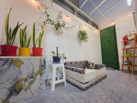 Lafuente 78 1er piso, Regio dpto de 2 ambientes con patio