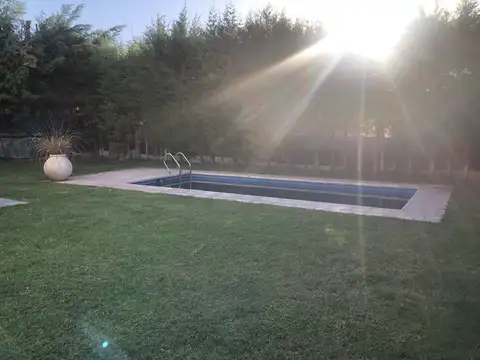 Casa en Alquiler de 3 dormitorios