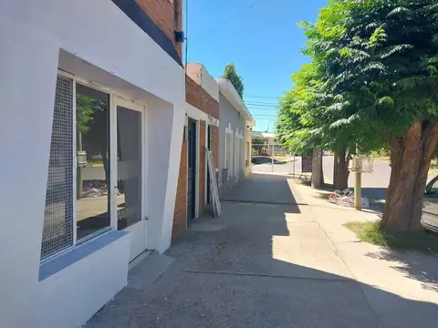 Local en Alquiler en Plottier, $ 700.000