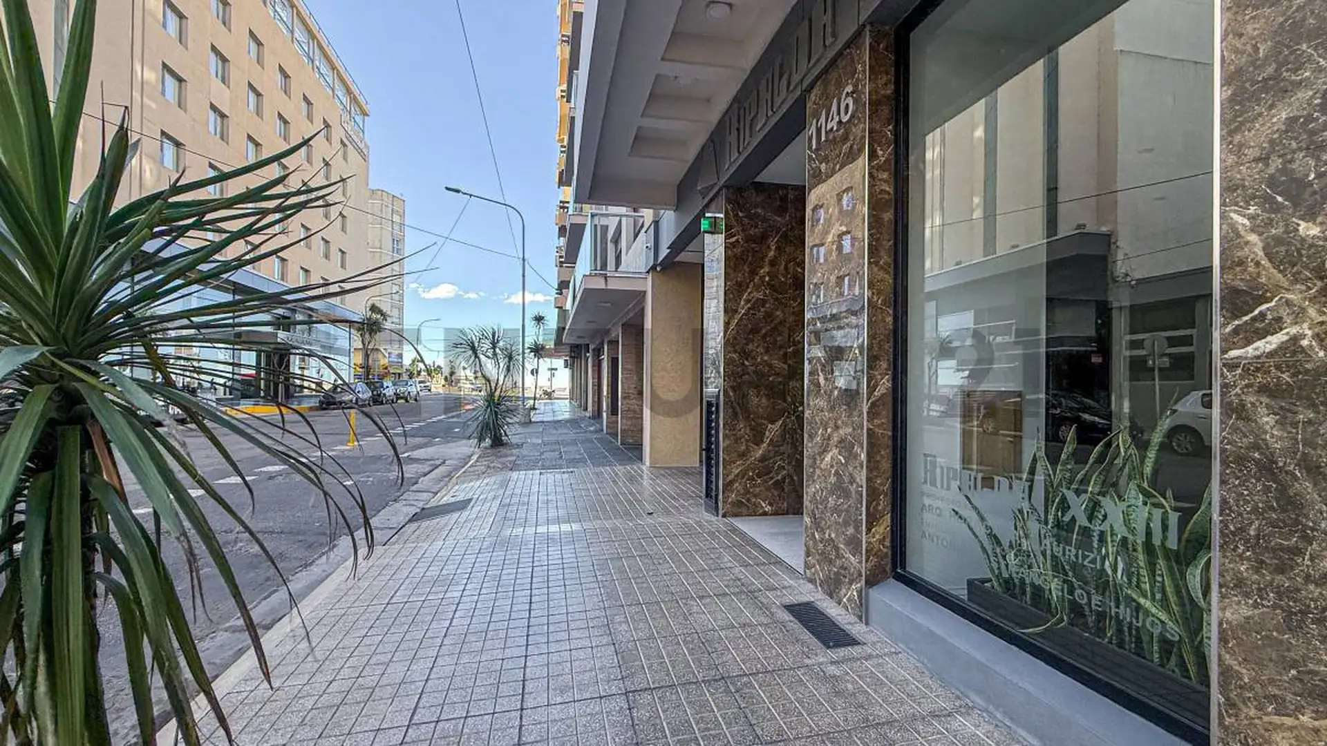 Depto 3 amb, 95m² con cochera, ascensor y SUM — La Perla Norte