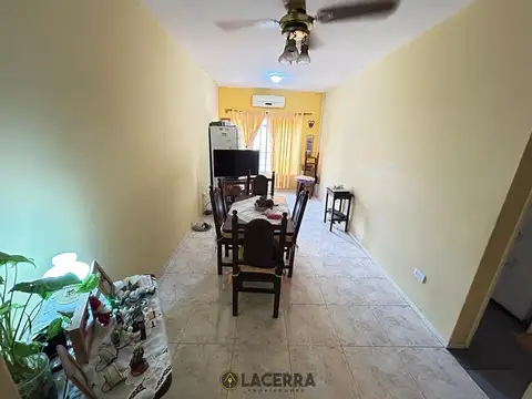 PROFESOR AGUER  al 4700