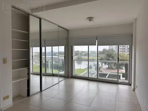 Alquiler departamento monoambiente con vista al lago y pileta en Portezuelo Nordelta