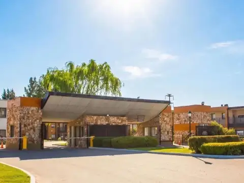 Cañada Village Pilar 100