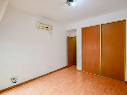 Depto Tipo Casa en Venta de 1 dormitorio