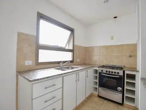 Depto Tipo Casa en Venta de 2 ambientes